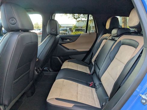 New 2026 Chevrolet Equinox ACTIV w/ Convenience Package III FWD image 15