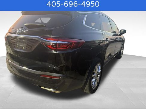 Used 2020 Buick Enclave Essence FWD image 3
