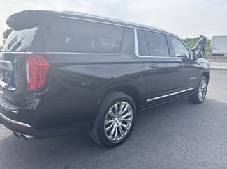 Used 2022 GMC Yukon XL Denali w/ Advanced Technology Package AWD/4WD video 3