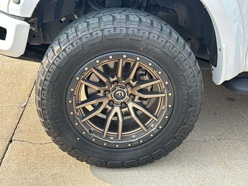 Used 2017 Ford F150 Raptor w/ Equipment Group 802A Luxury AWD/4WD image 6