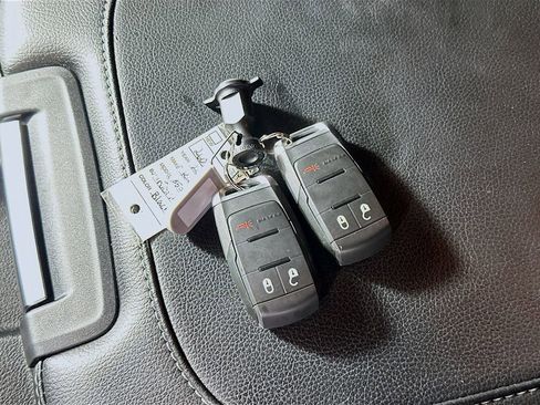 Used 2024 RAM 3500 Tradesman w/ Chrome Appearance Group image 35