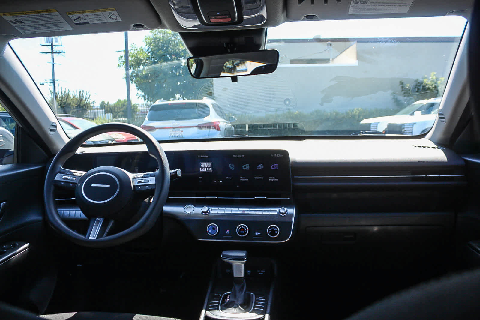 Certified 2024 Hyundai Kona SE FWD image 16