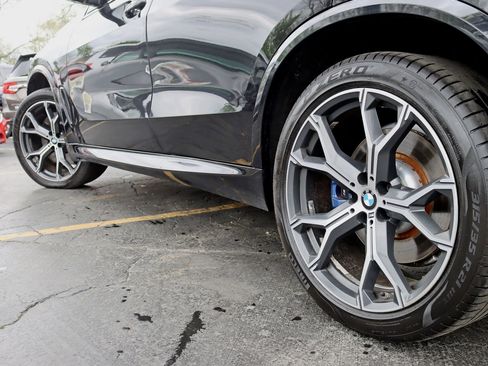 Used 2020 BMW X5 M50i AWD/4WD image 14