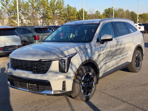 New 2026 Kia Sorento S AWD/4WD image 3