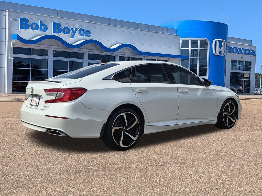 Certified 2022 Honda Accord Sport image 5