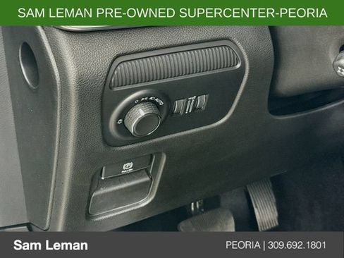 Used 2026 Jeep Grand Wagoneer Summit w/ Rear Seat Video Group I AWD/4WD image 10