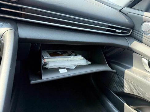 Certified 2023 Hyundai Elantra SEL w/ Convenience Package FWD image 28