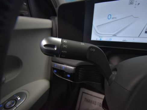 Used 2022 Hyundai Ioniq 5 SE image 13