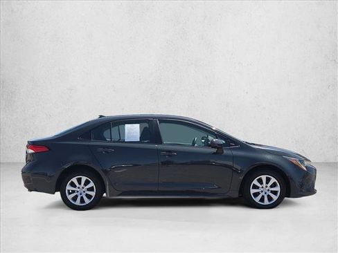 Used 2024 Toyota Corolla LE FWD image 4