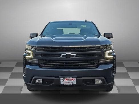 Used 2021 Chevrolet Silverado 1500 RST image 2