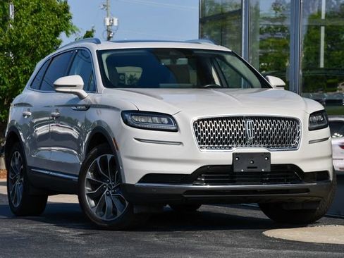 Used 2023 Lincoln Nautilus Reserve w/ Equipment Group 201A AWD/4WD image 5