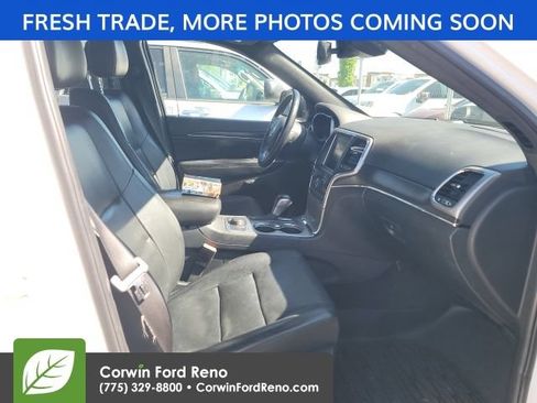 Used 2018 Jeep Grand Cherokee Limited w/ Luxury Group II AWD/4WD image 13