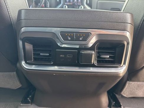 Used 2023 GMC Sierra 2500 Denali AWD/4WD image 9