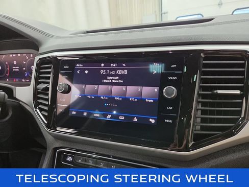 Used 2023 Volkswagen Atlas Cross Sport SE AWD/4WD image 15