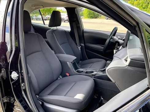 Certified 2024 Toyota Corolla LE image 8