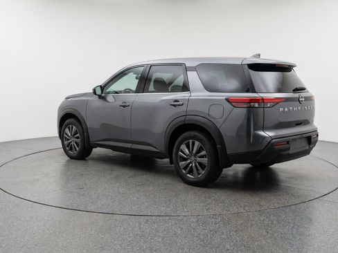 Used 2025 Nissan Pathfinder SV AWD/4WD image 6