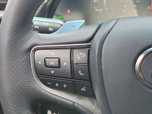 Used 2024 Lexus ES 350 F Sport w/ Accessory Package (Z2) FWD image 25