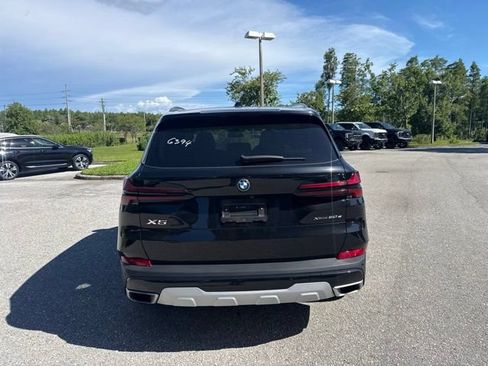 Used 2025 BMW X5 xDrive50e AWD/4WD image 5