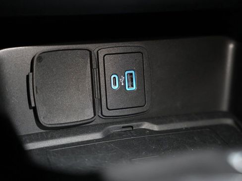 Used 2022 Ford Bronco Badlands image 24