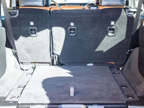 Used 2018 Jeep Wrangler Unlimited Sport S image 5