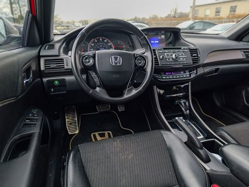 Used 2016 Honda Accord Sport image 36