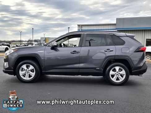 Used 2020 Toyota RAV4 XLE w/ Convenience Package image 6