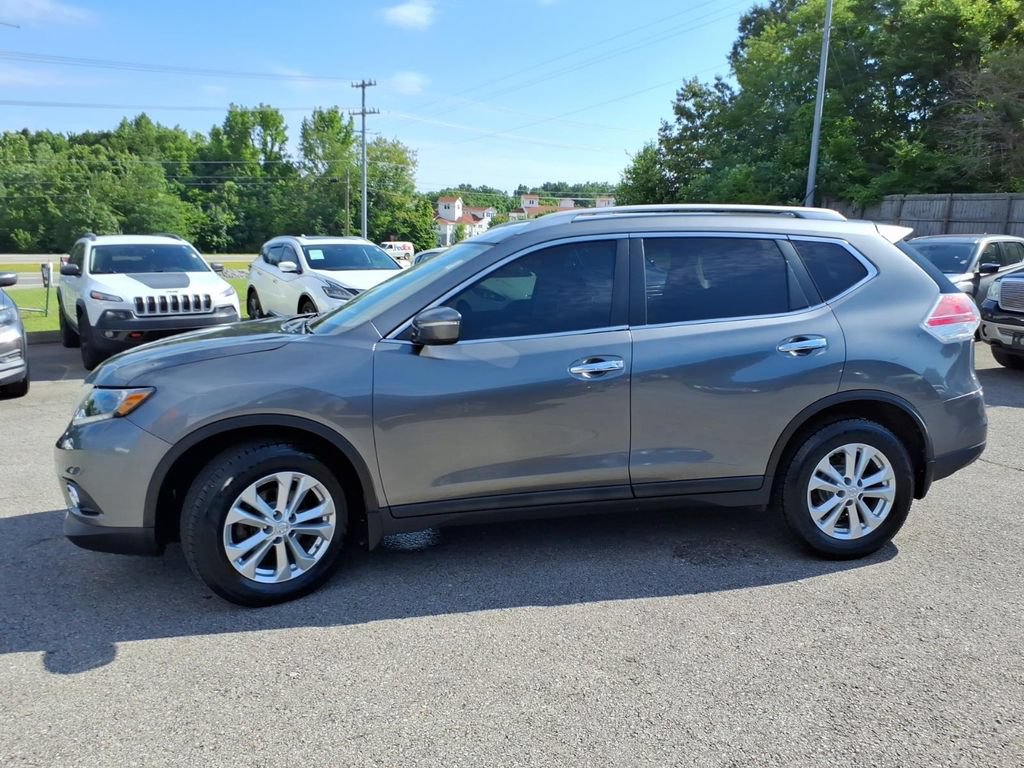 Used 2015 Nissan Rogue SV FWD image 18