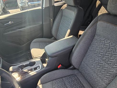 Used 2024 Chevrolet Equinox LT w/ LPO, Floor Liner Package FWD image 10