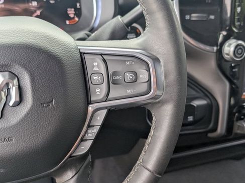 Used 2025 RAM 3500 Laramie AWD/4WD image 17