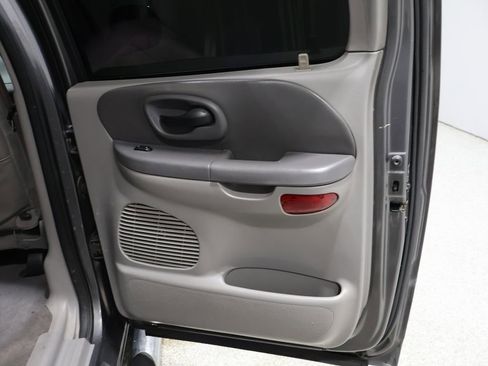 Used 2002 Ford F150 King Ranch image 21