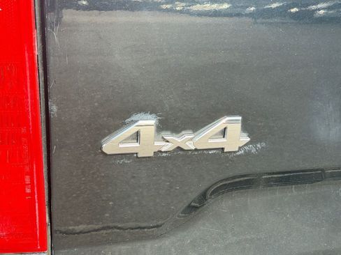 Used 2015 Toyota Tundra Platinum AWD/4WD image 32