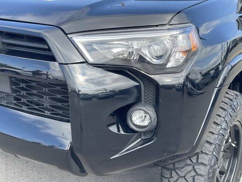 Used 2021 Toyota 4Runner Trail Special Edition AWD/4WD image 9