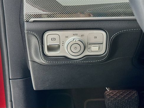 Certified 2020 Mercedes-Benz GLE 350 4MATIC image 11