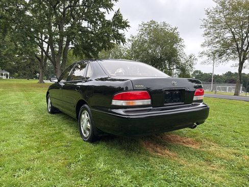 Used 1995 Toyota Avalon XLS FWD image 11