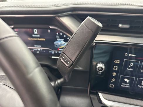 Used 2024 GMC Sierra 2500 Denali w/ Denali Reserve Package image 43