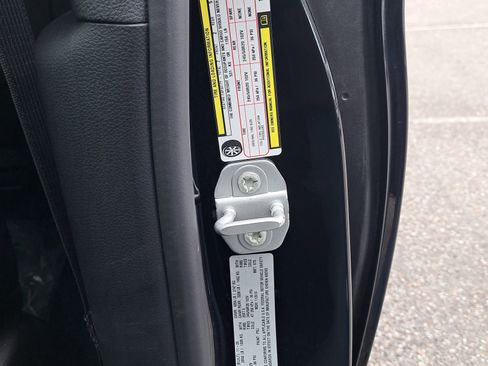 New 2026 Chrysler Pacifica Select w/ S Appearance Package image 19