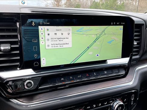 Used 2025 GMC Sierra 1500 SLT image 36