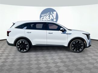 Used 2024 Kia Sorento SX video 2
