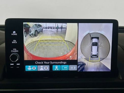 Used 2025 Honda Pilot Elite image 22