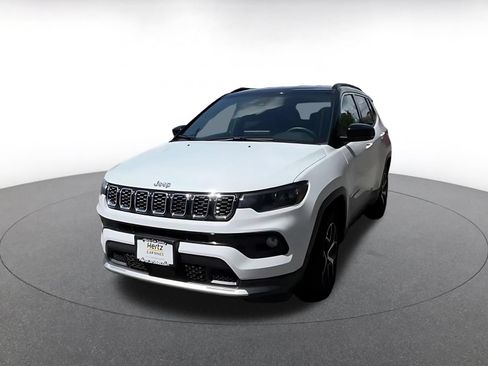 Used 2025 Jeep Compass Limited AWD/4WD image 7