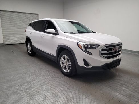 Used 2020 GMC Terrain SLE image 13