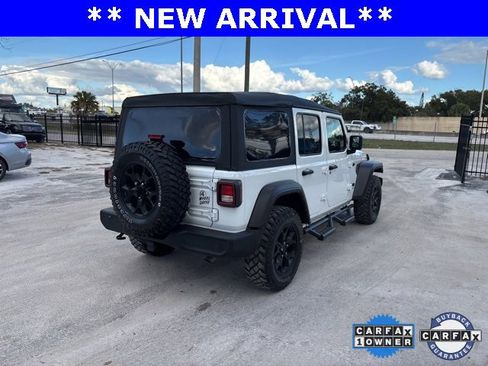 Used 2023 Jeep Wrangler Willys image 4