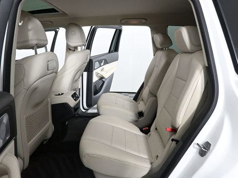 Used 2020 Mercedes-Benz GLS 450 4MATIC image 19