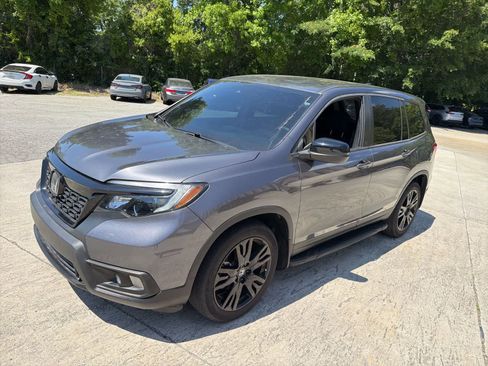 Used 2021 Honda Passport Sport image 5