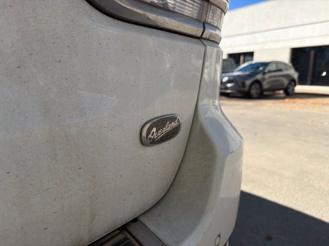 Used 2018 Jeep Grand Cherokee Overland AWD/4WD image 14