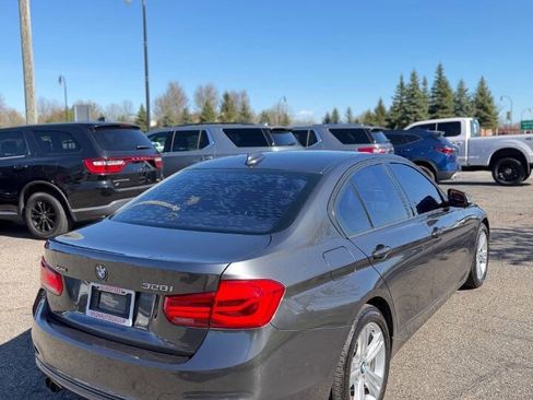 Used 2016 BMW 328i xDrive Sedan AWD/4WD image 7