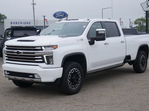 Used 2022 Chevrolet Silverado 3500 High Country AWD/4WD image 8