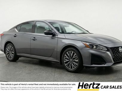 Used 2025 Nissan Altima 2.5 SV