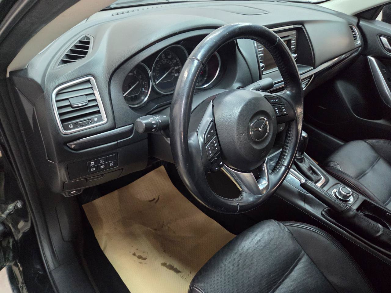 Used 2015 MAZDA MAZDA6 Grand Touring w/ GT Technology Package FWD image 17