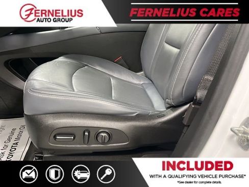 Used 2019 Buick Enclave Premium image 40